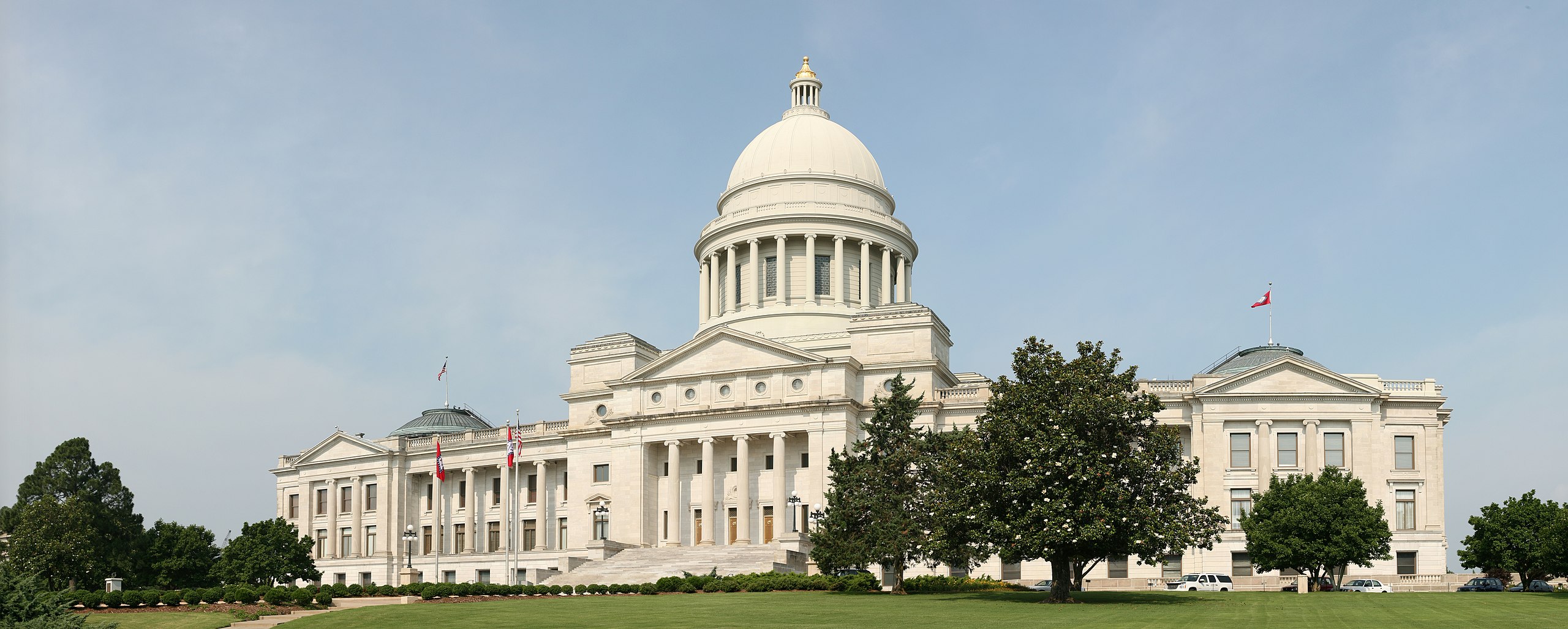 Arkansas Lawmakers Come Together on Bipartisan Hate Crime Bill