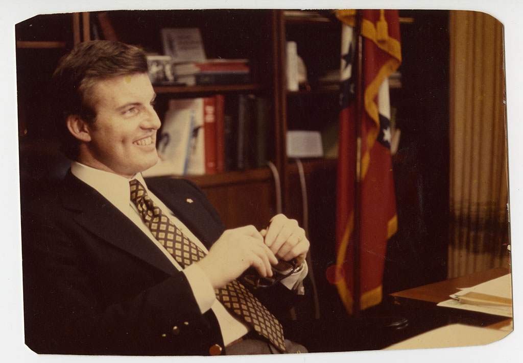 Remembering Governor Jim Guy Tucker