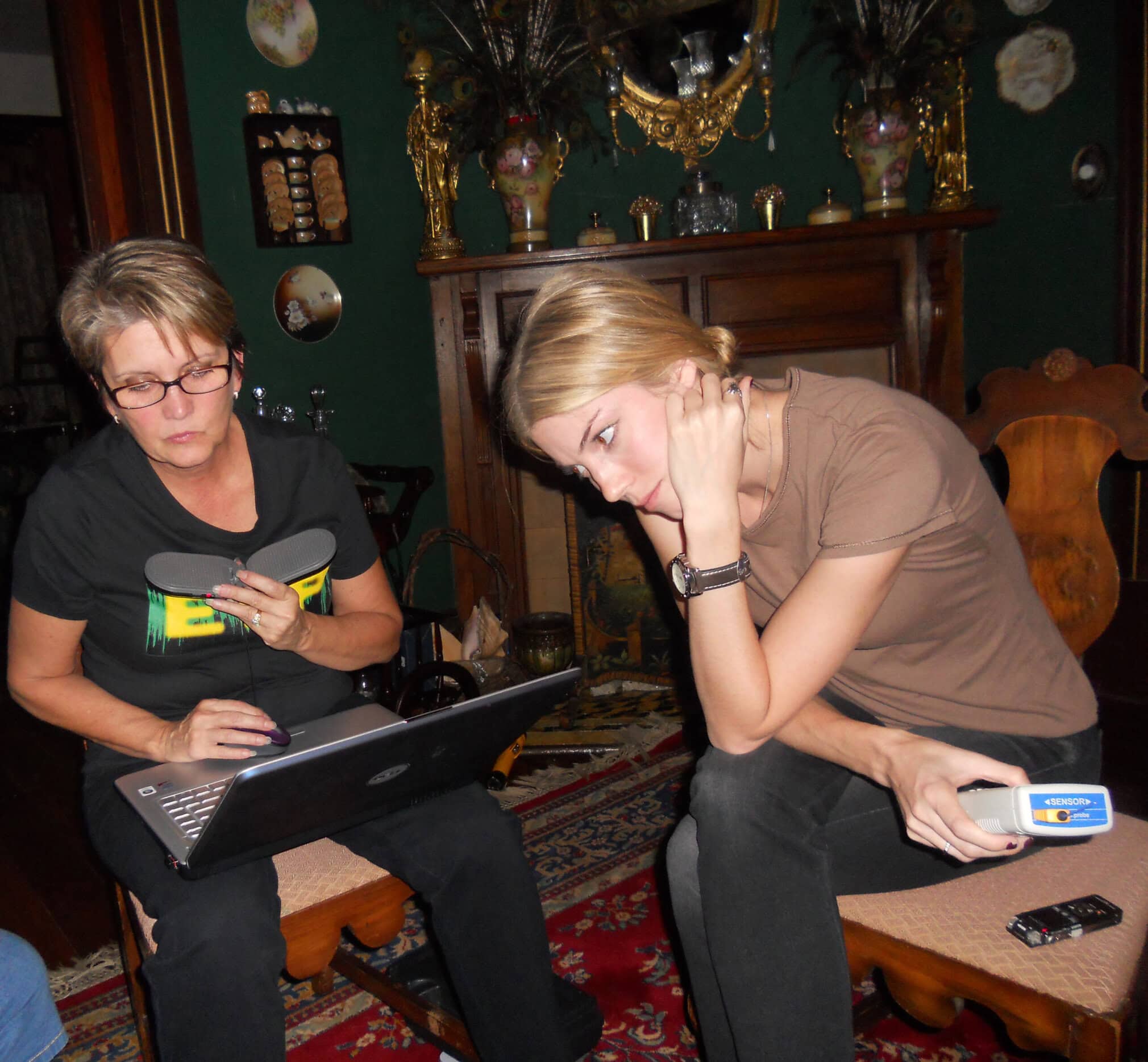 Rhonda and Heather at Quapaw 2010 scaled