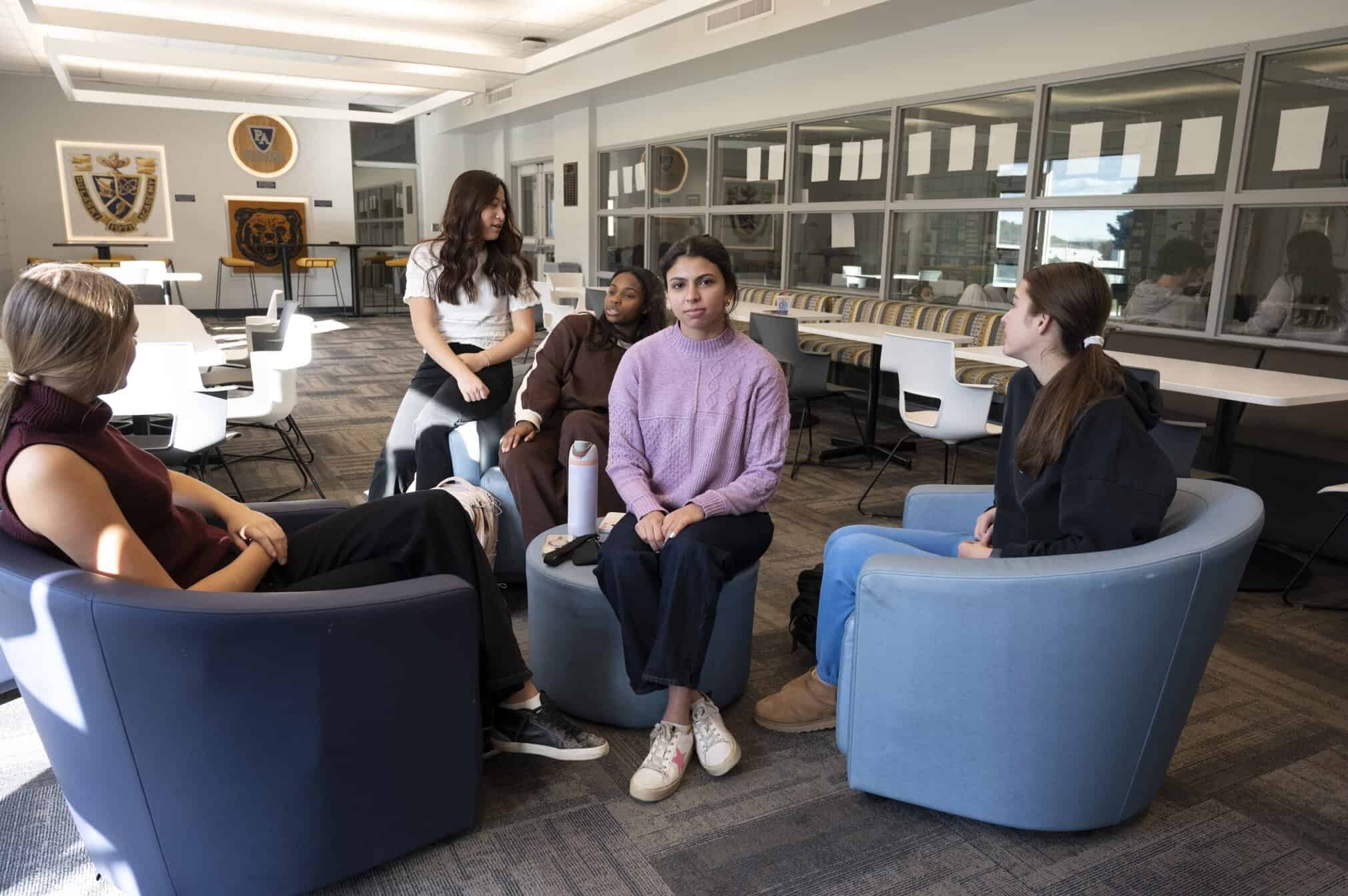 DSC 0688 copy scaled