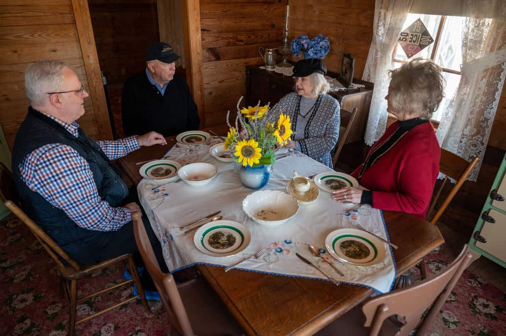 20260209 KM ARStrong JRCash 016 1