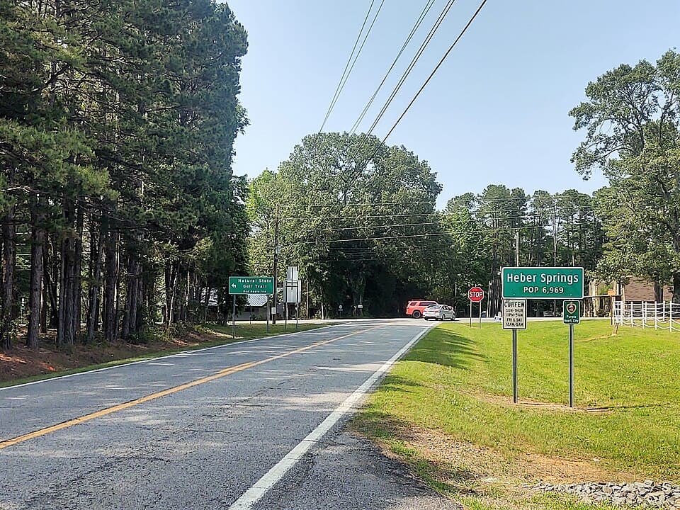 End of Arkansas Highway 107 in Heber Springs AR
